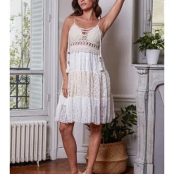 Jurk "Futon" Beige/wit -Exporteren Mooie Look Winkel josefine jurk futon beige wit 4