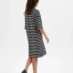 Selected Femme Jurk "Tala" Zwart/wit 6 Selected Femme Jurk "Tala" Zwart/wit -Exporteren Mooie Look Winkel selected femme jurk tala zwart wit 2