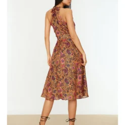 Trendyol Jurk Oranje/lichtroze -Exporteren Mooie Look Winkel trendyol jurk oranje lichtroze 2